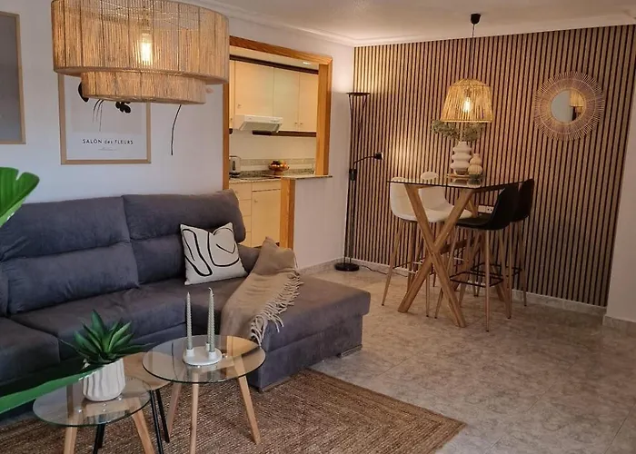 Playa Del Cura Luxury דירה